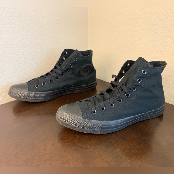 Converse Chuck Taylor All Star Black Canvas Blackout Sneaker Mens